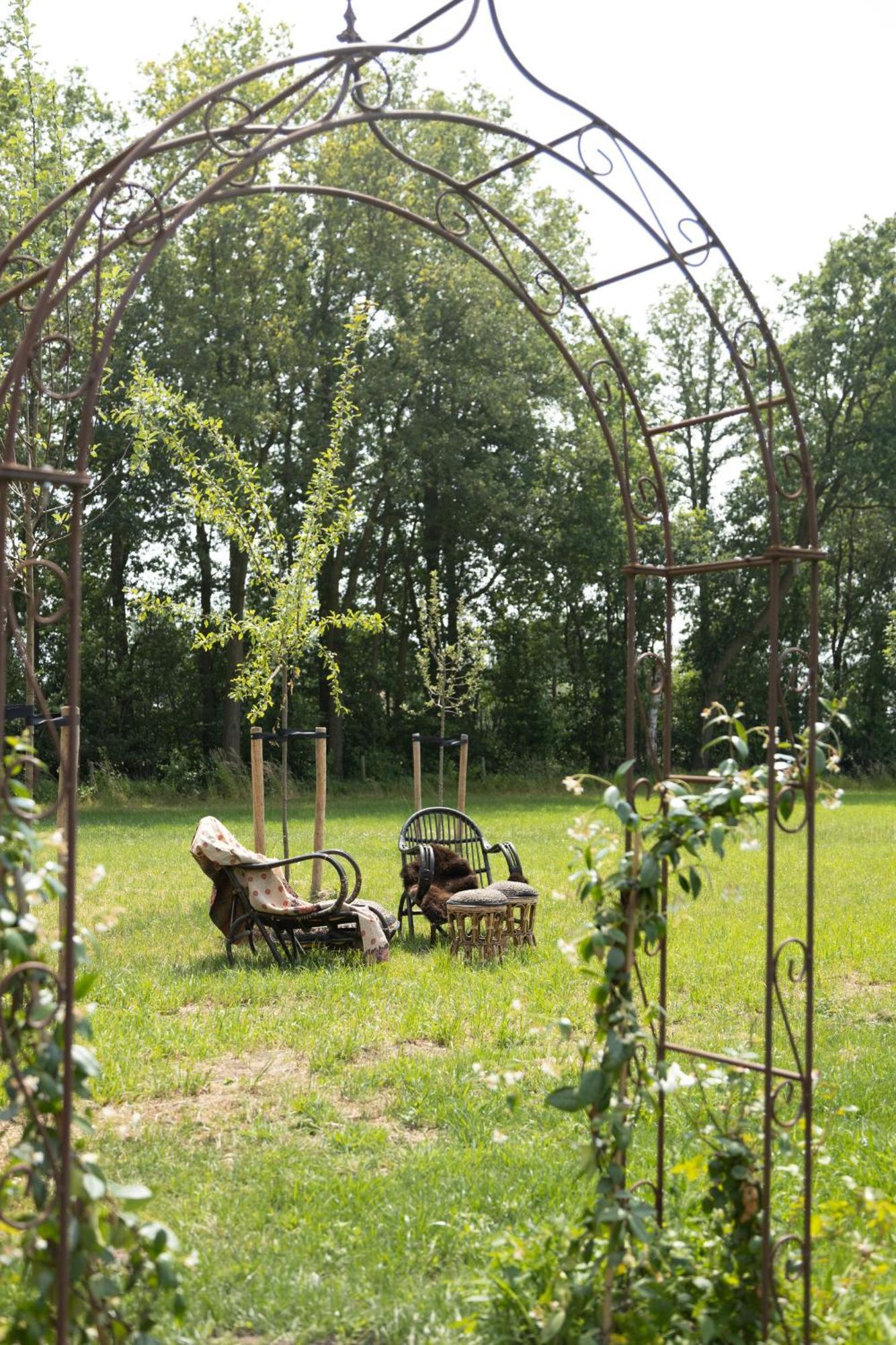 Bed & Breakfast Hoeve Happiness - Ontbijt Inbegrepen - Wellness Aanwezig Voorthuizen Exteriér fotografie
