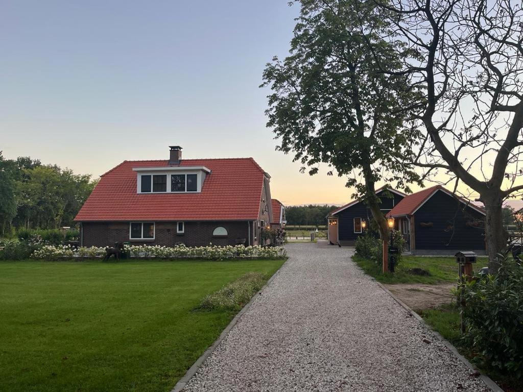 Bed & Breakfast Hoeve Happiness - Ontbijt Inbegrepen - Wellness Aanwezig Voorthuizen Exteriér fotografie
